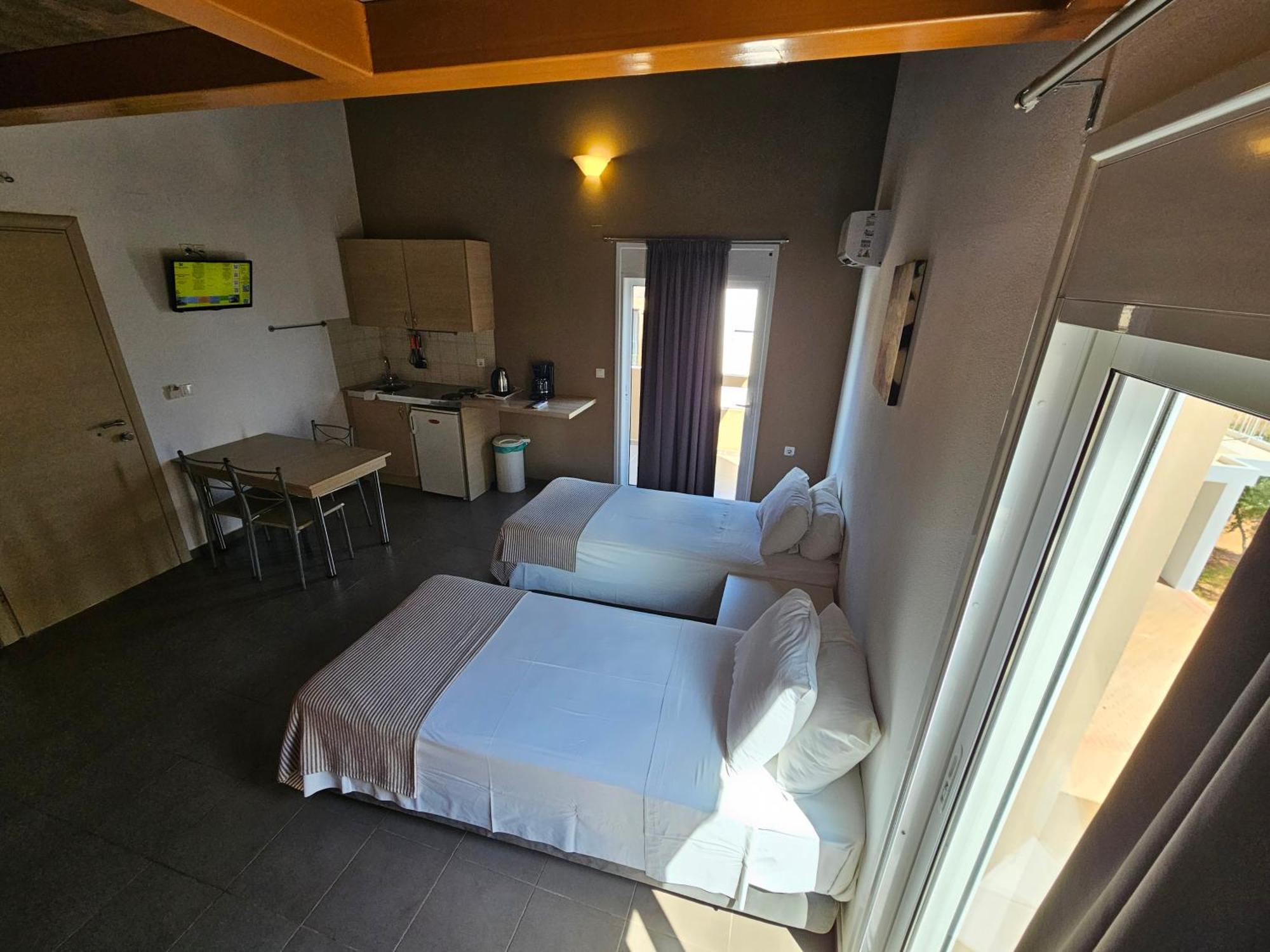 Elounda Sunrise Apartments Екстериор снимка